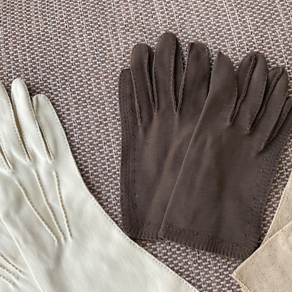 7 pair vintage gloves,neutral colors.Medium. - Picture 7 of 15